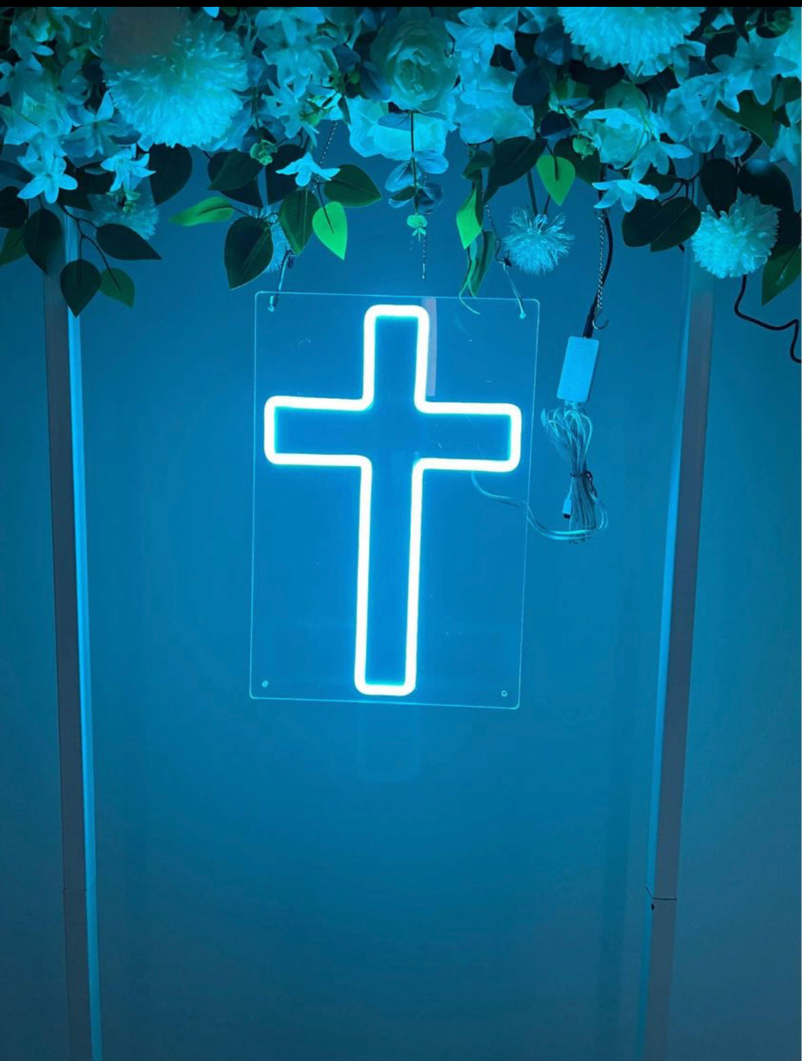 Cross Neon sign