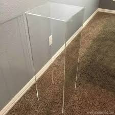 Clear Acrylic Plinth